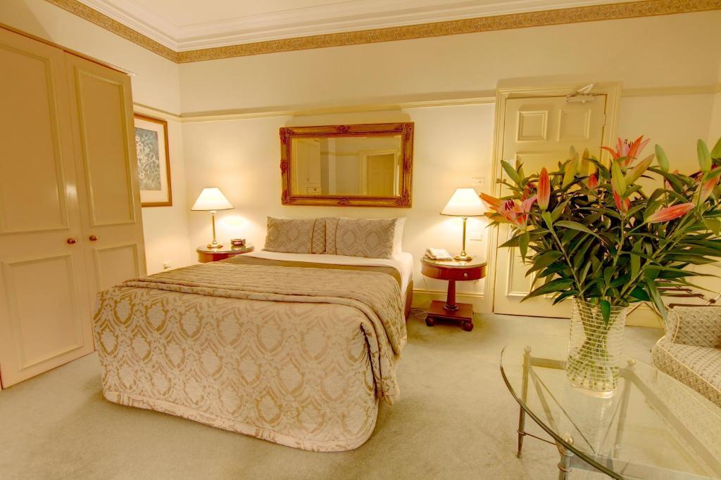 Hotel Simpsons Of Potts Point Sídney Habitación foto